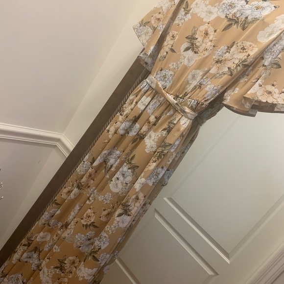 Baltic Born - Sicity Taupe Floral Satin Maxi - Picture 4 of 4